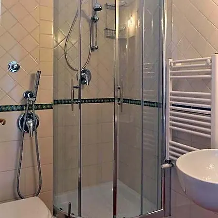 Hotell Casa Falcone 4*